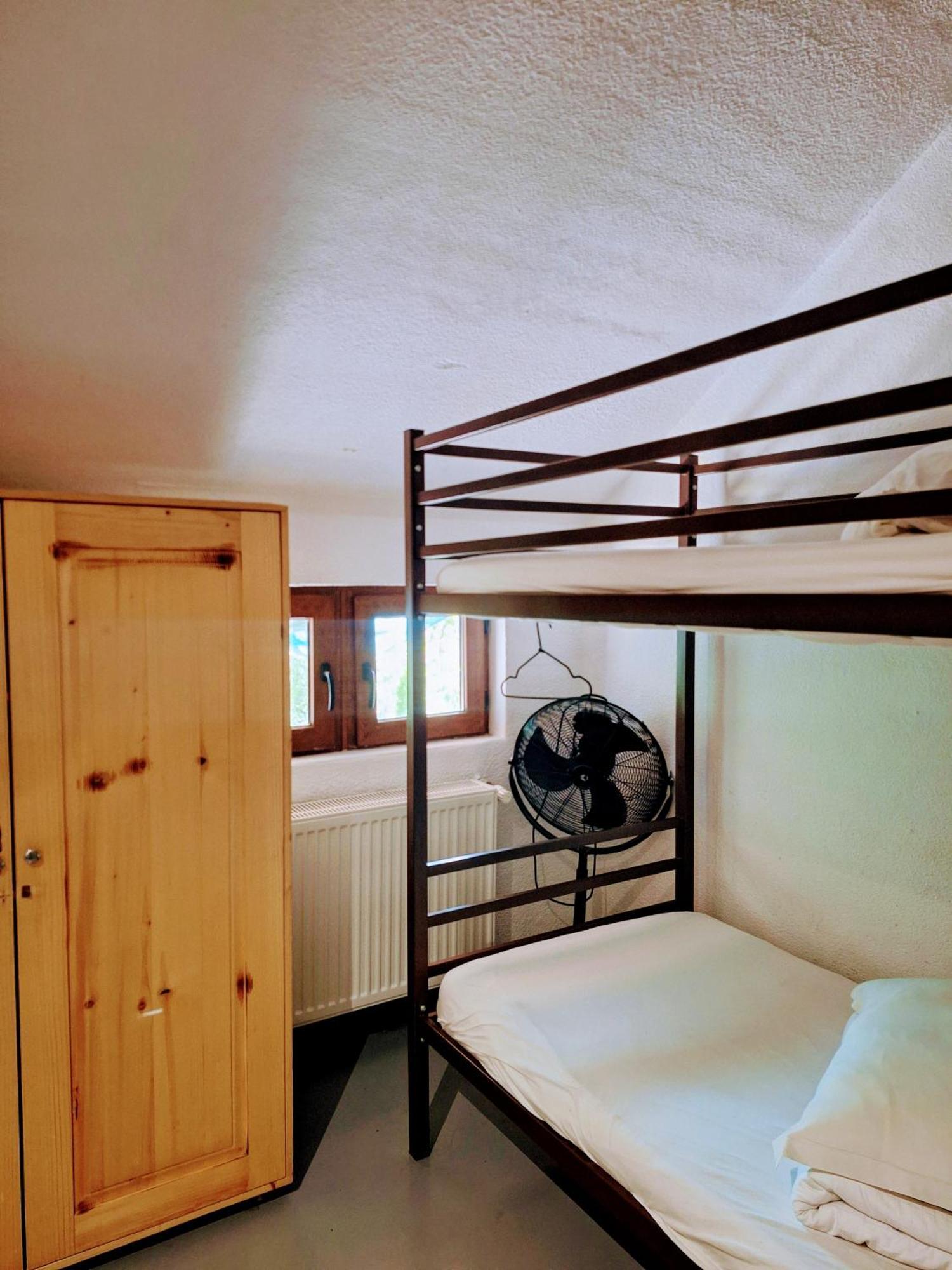 Downtown Hostel Braşov Exteriör bild